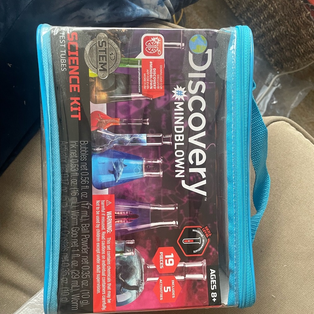 Discovery Mindblown Science Kit